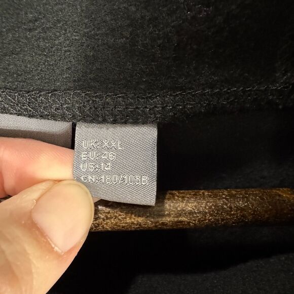 Sweaty Betty Escape Luxe Fleece Hoodie Women's US 14 Black Loose Thumbholes NWOT - Picture 6 of 13